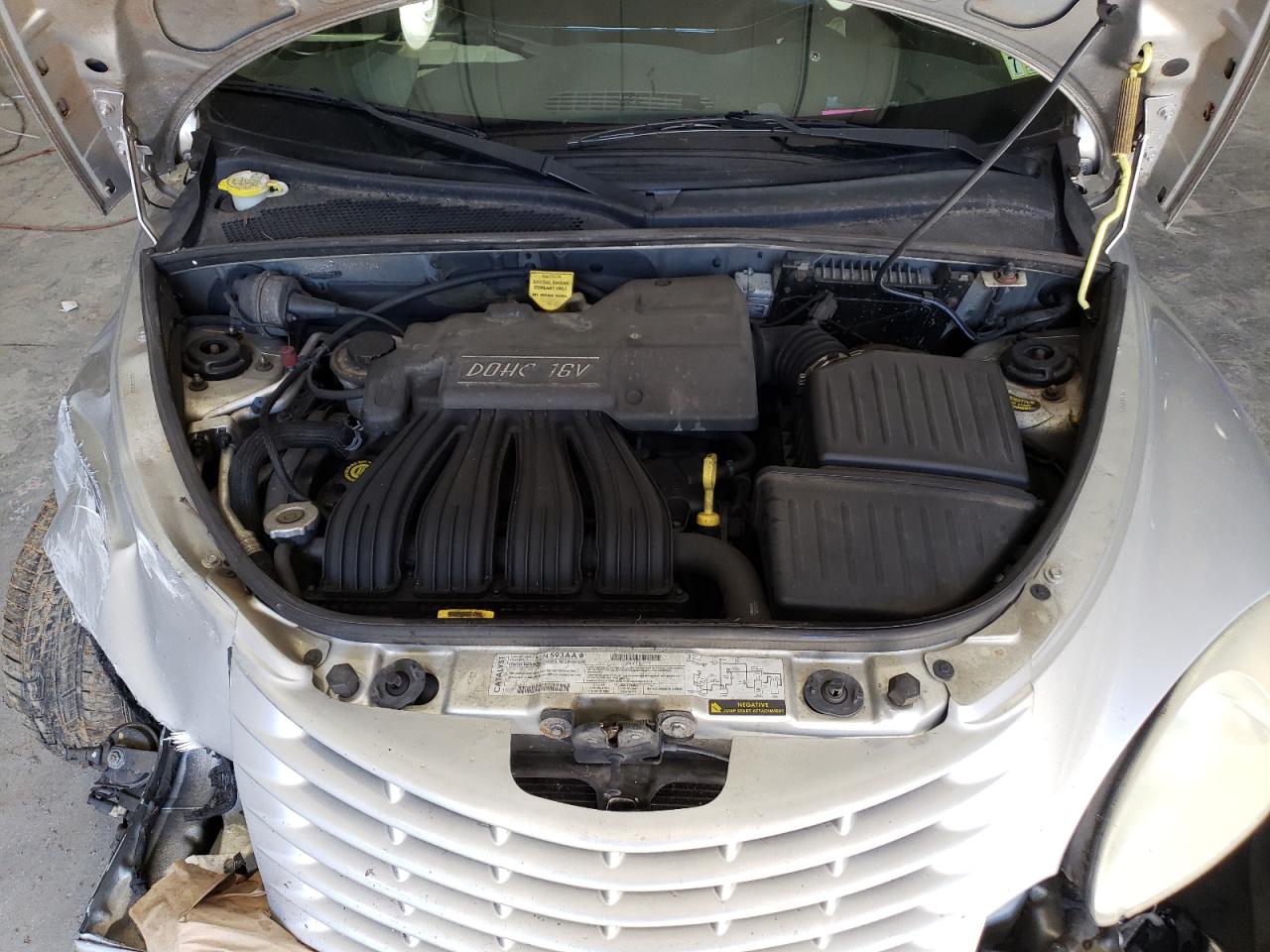 2001 Chrysler PT Cruiser - Image 12