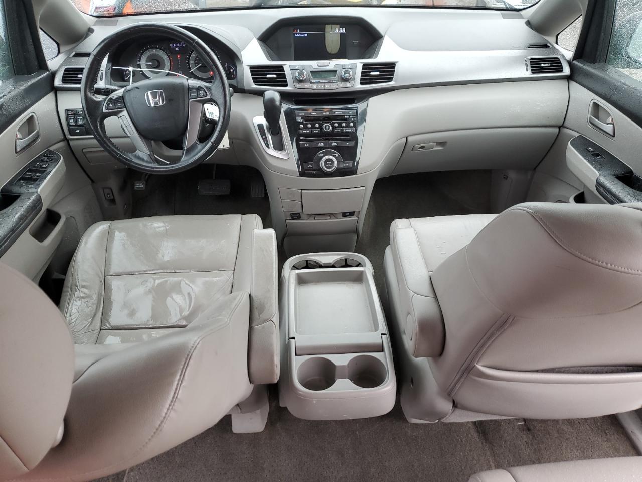 2013 Honda Odyssey - Image 8