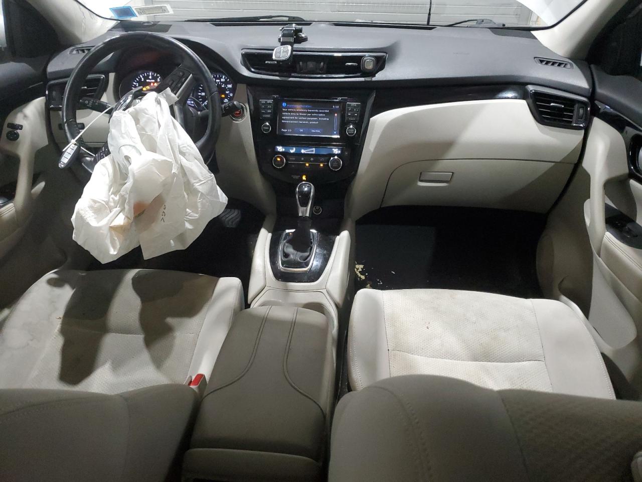 2018 Nissan Rogue - Image 8
