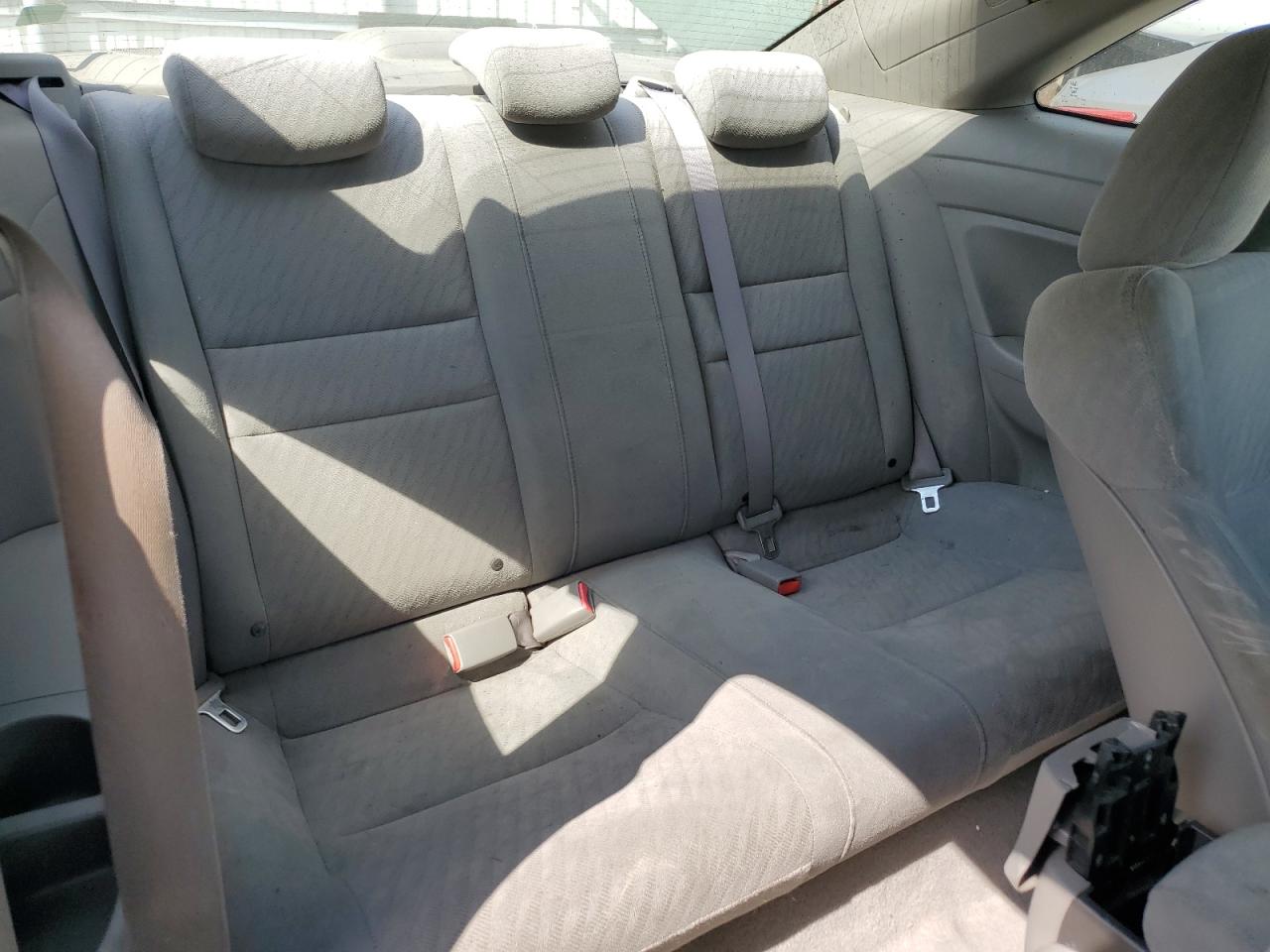 2010 Honda Civic - Image 10