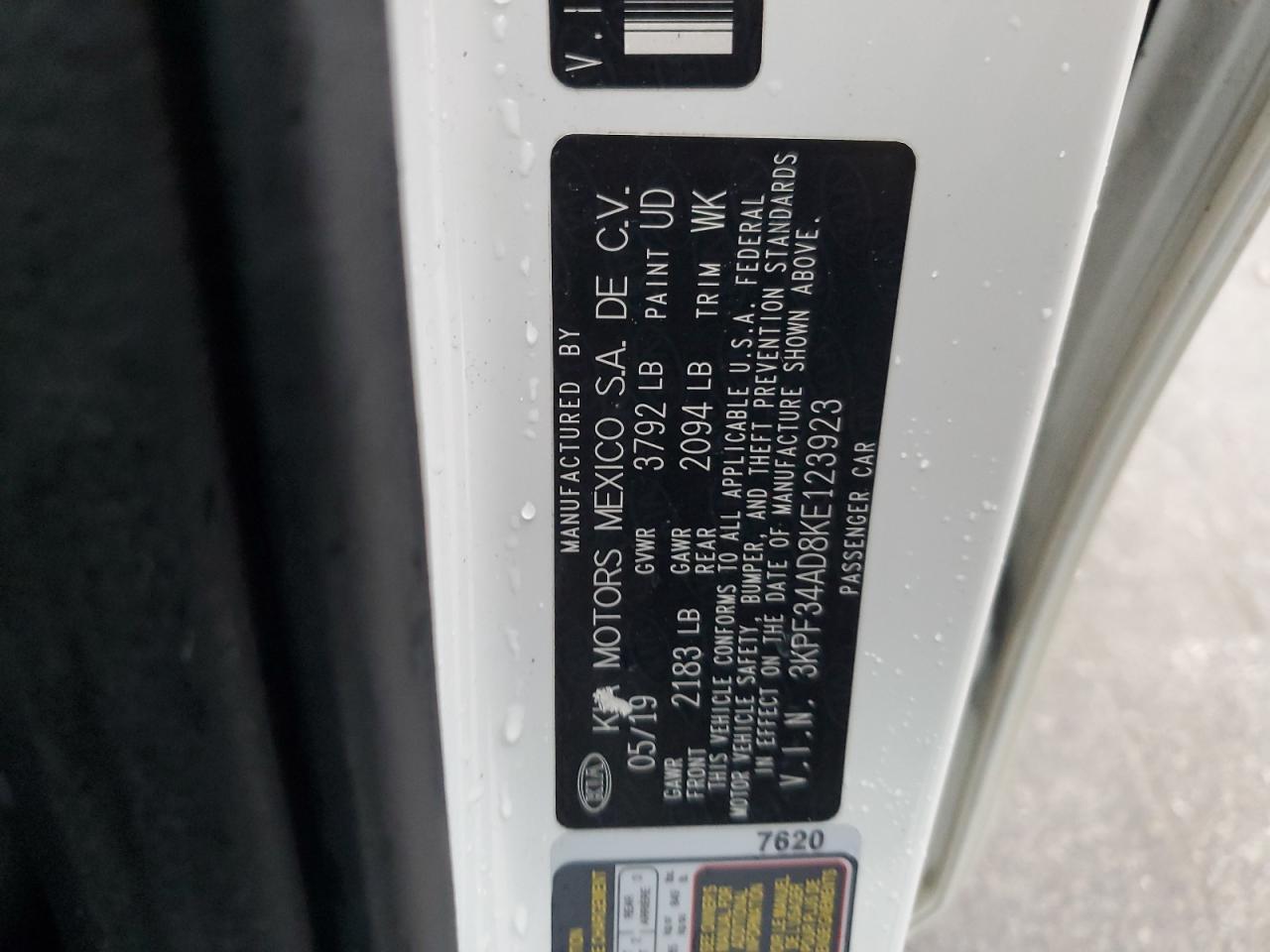2019 Kia Forte - Image 14