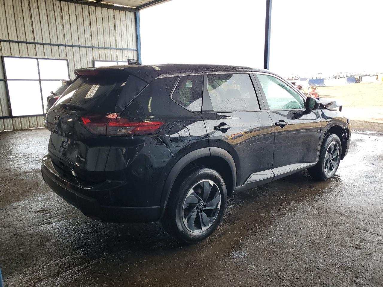 2024 Nissan Rogue - Image 3