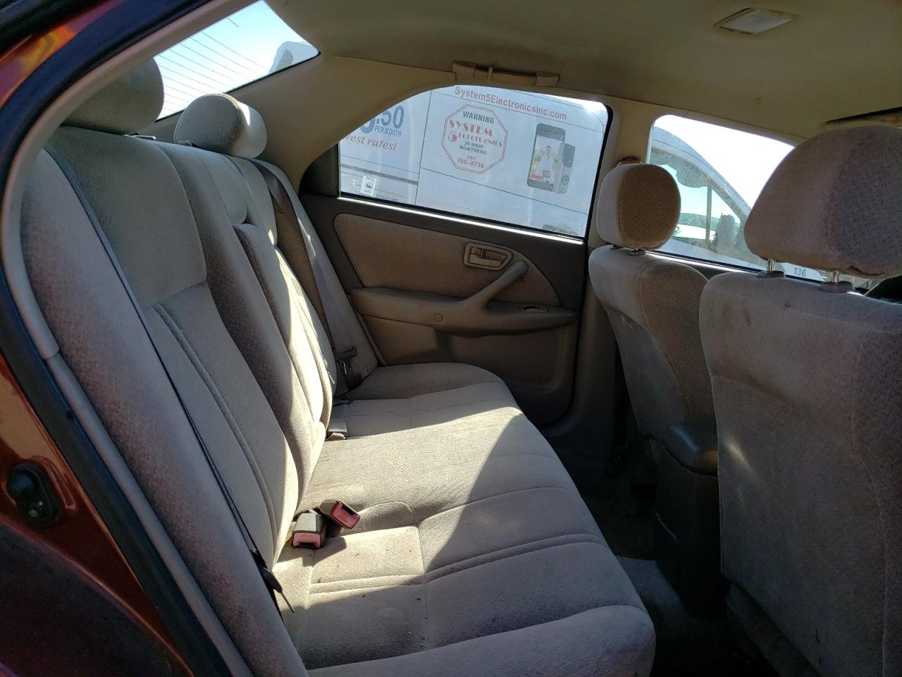 2000 Toyota Camry - Image 10