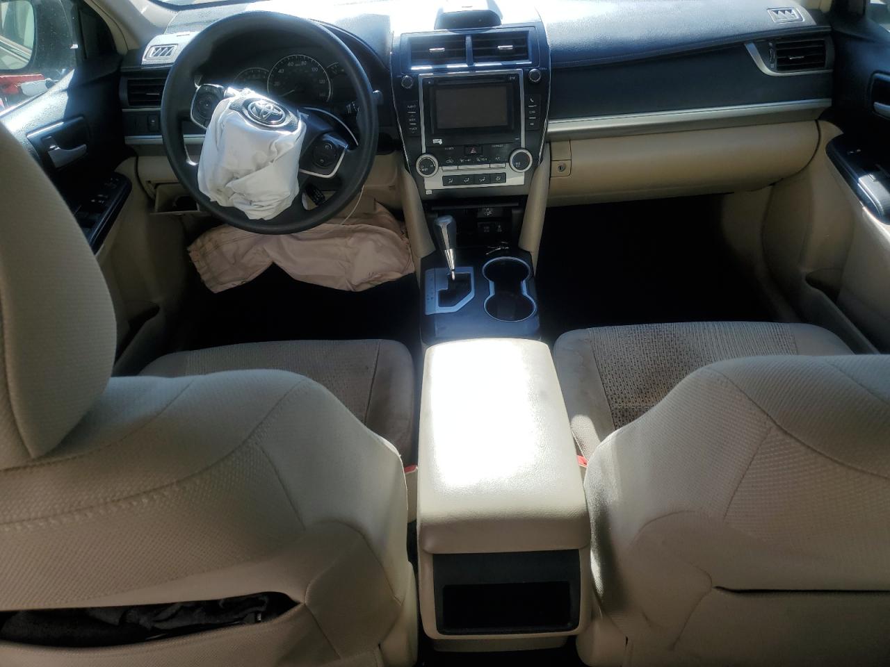 2013 Toyota Camry - Image 8