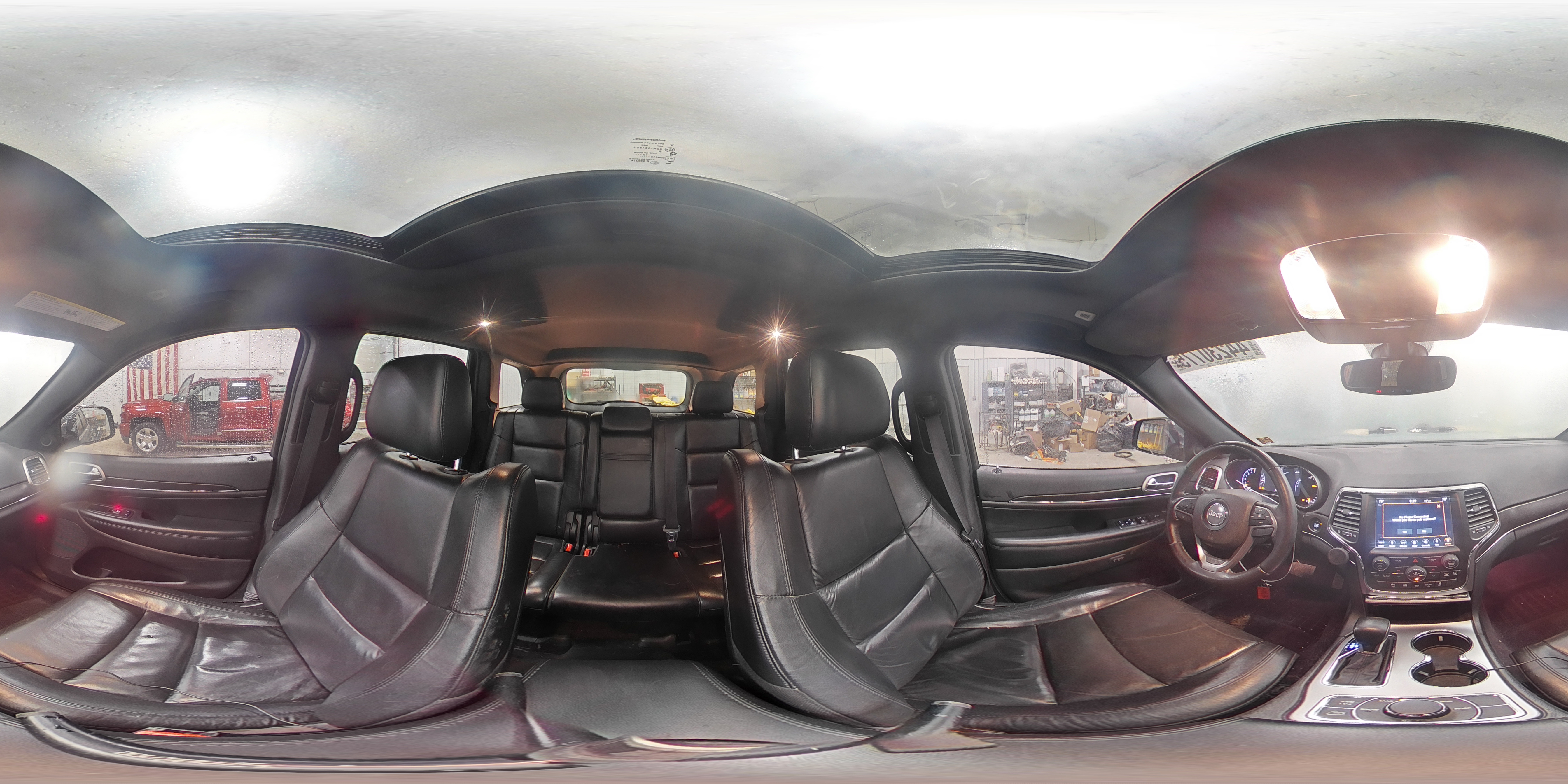 2018 Jeep Grand Cherokee - Image 14