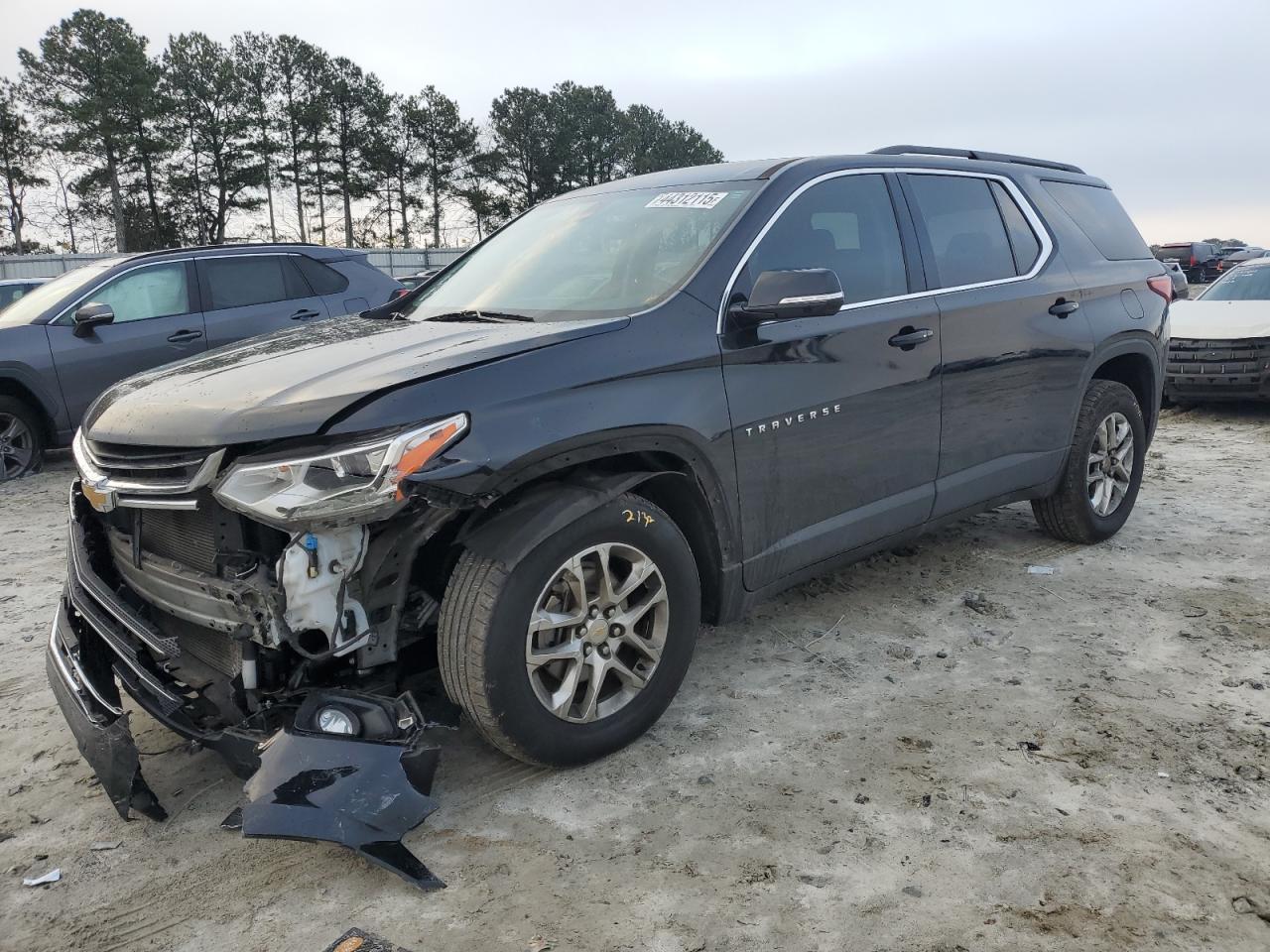 2020 Chevrolet Traverse - Image 1