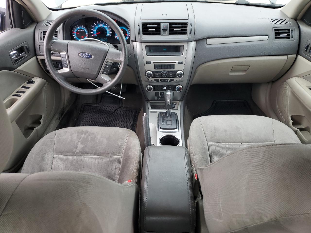 2010 Ford Fusion - Image 8