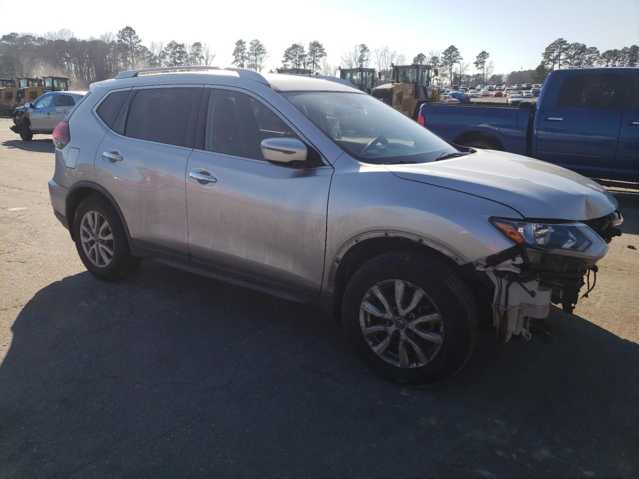 2019 Nissan Rogue - Image 4