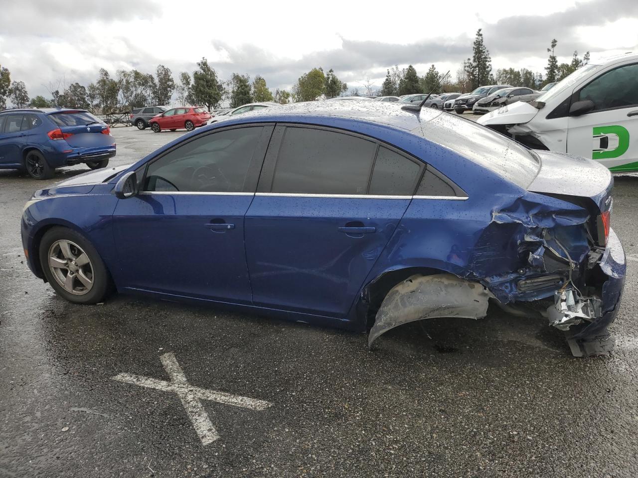 2013 Chevrolet Cruze - Image 2