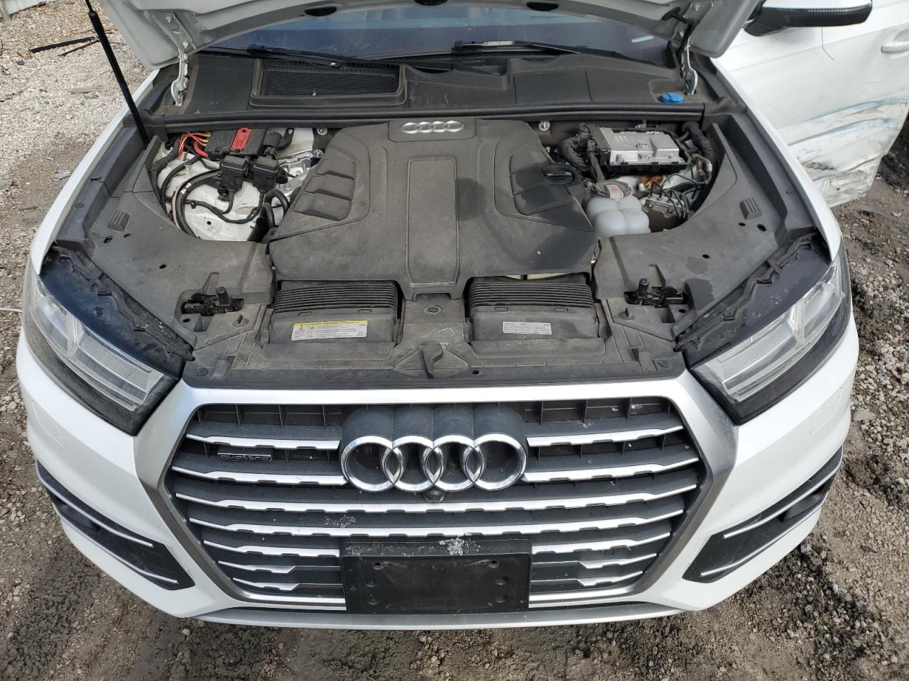 2019 Audi Q7 - Image 12