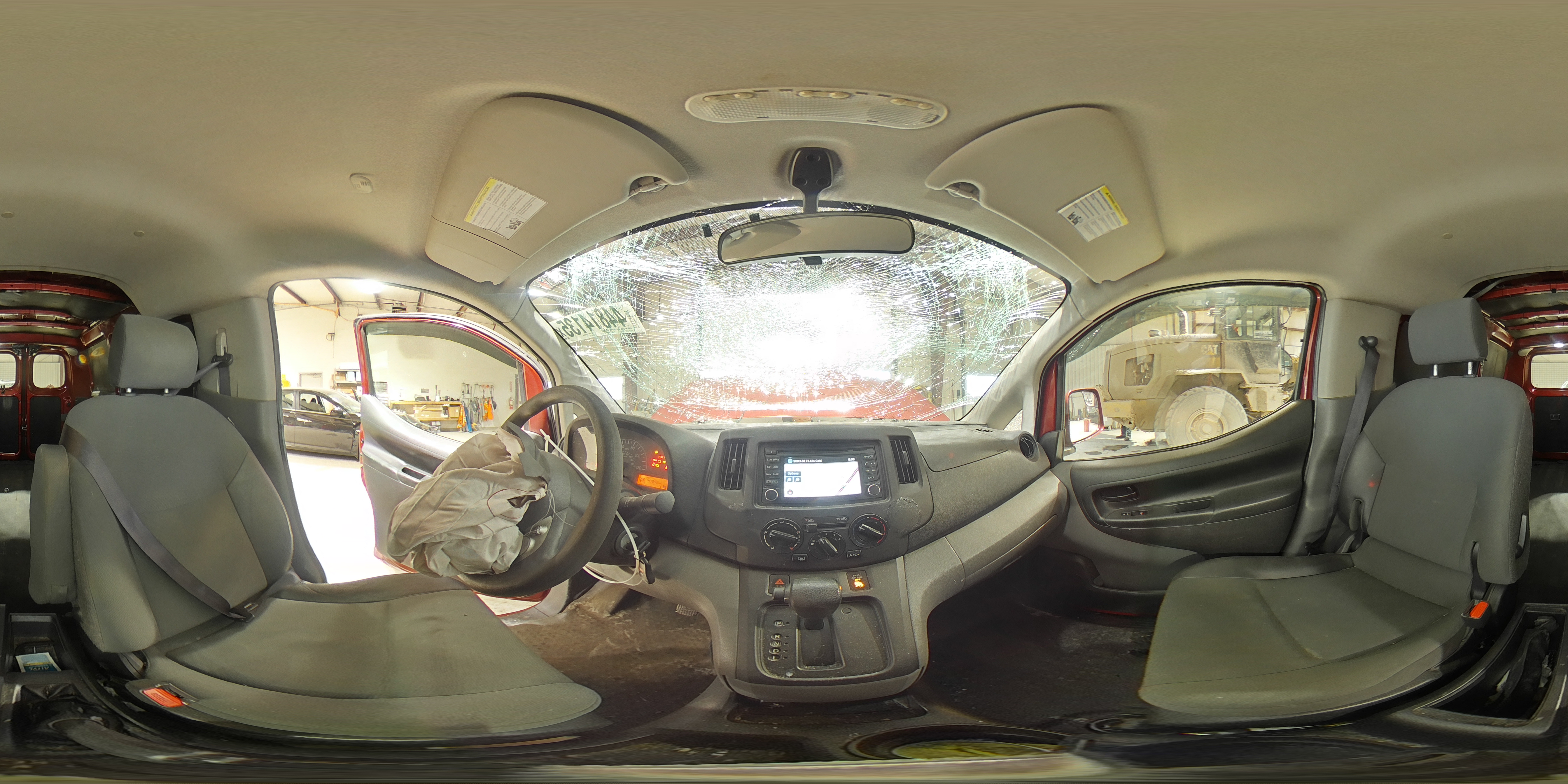2015 Nissan NV - Image 13