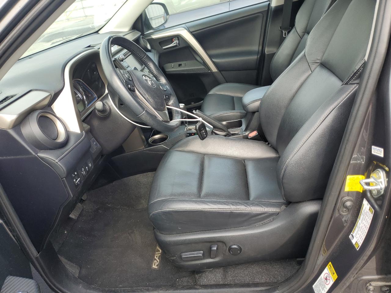 2015 Toyota RAV 4 - Image 7