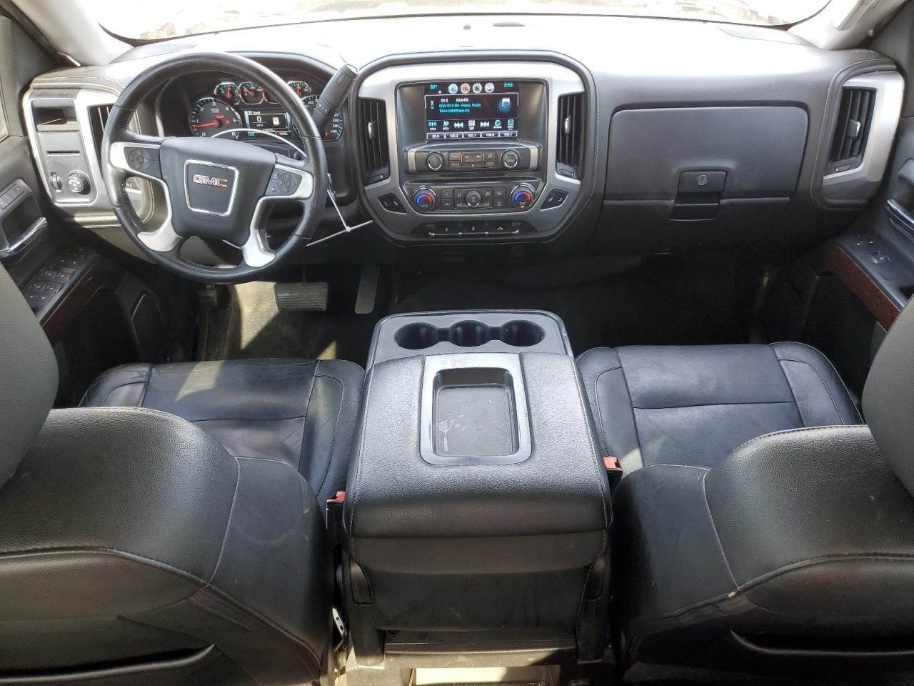 2017 GMC Sierra - Image 8