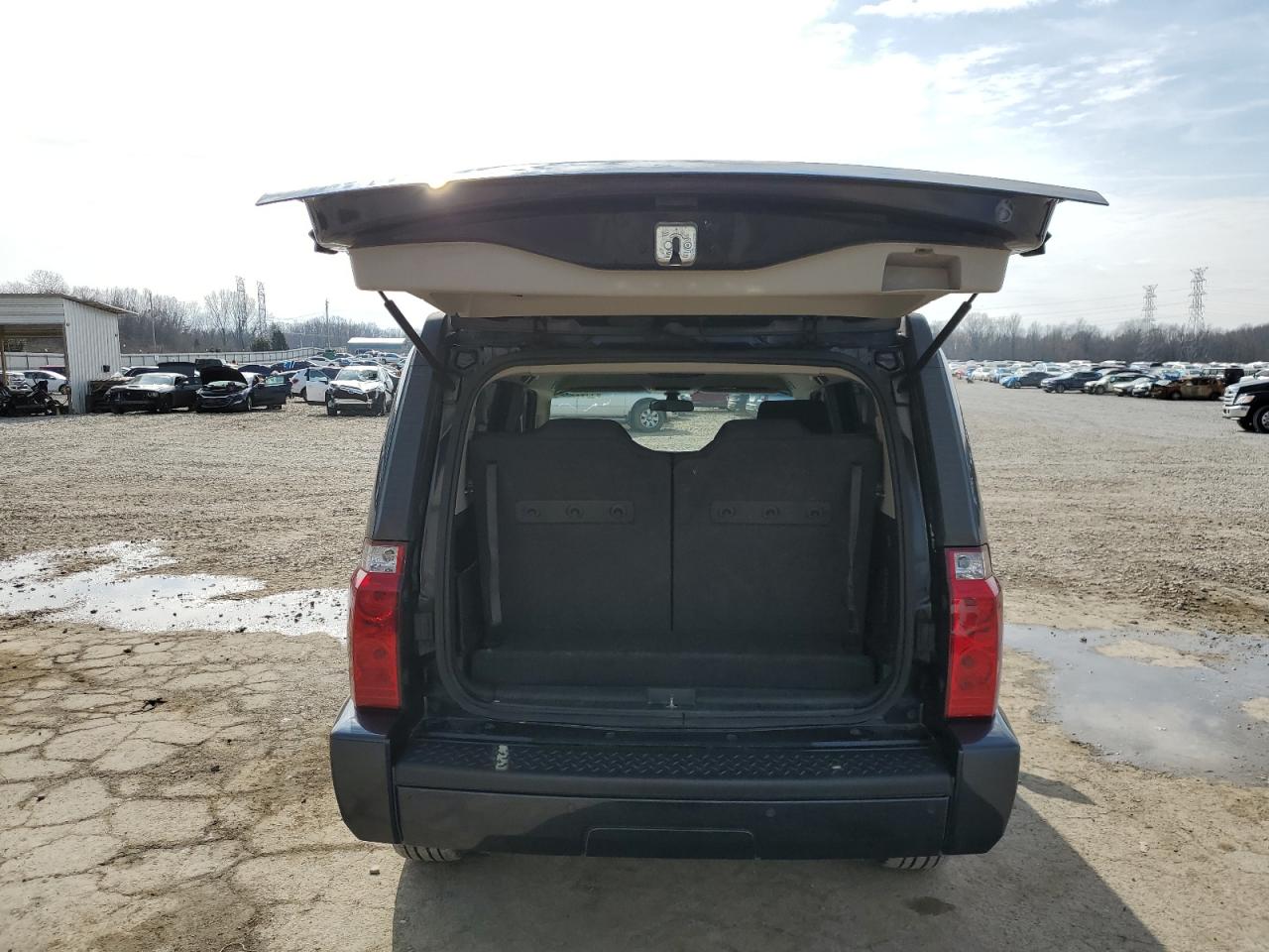 2009 Jeep Commander Sport VIN: 1J8HG48K19C538464 Lot: 44506165