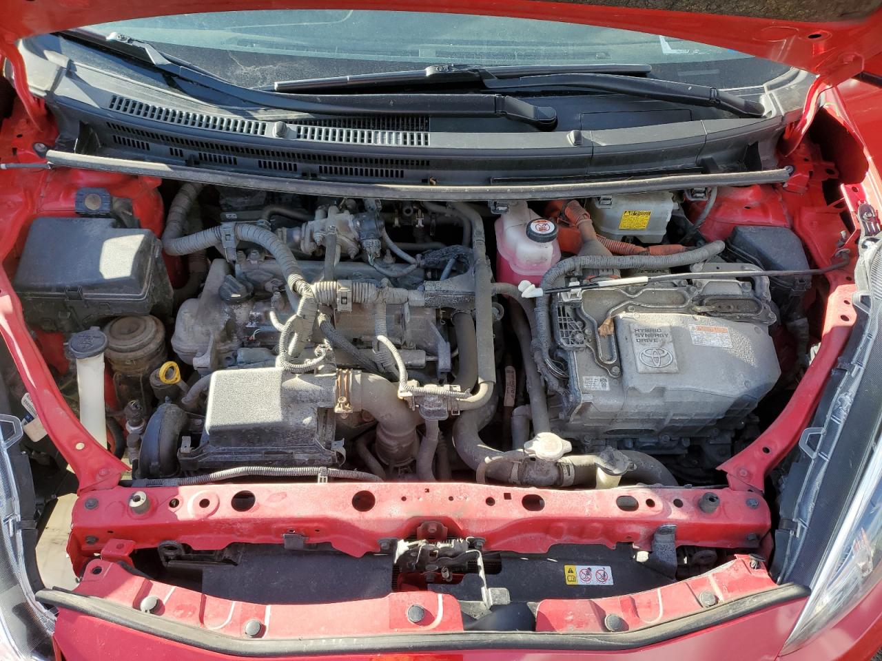 2018 Toyota Prius - Image 11