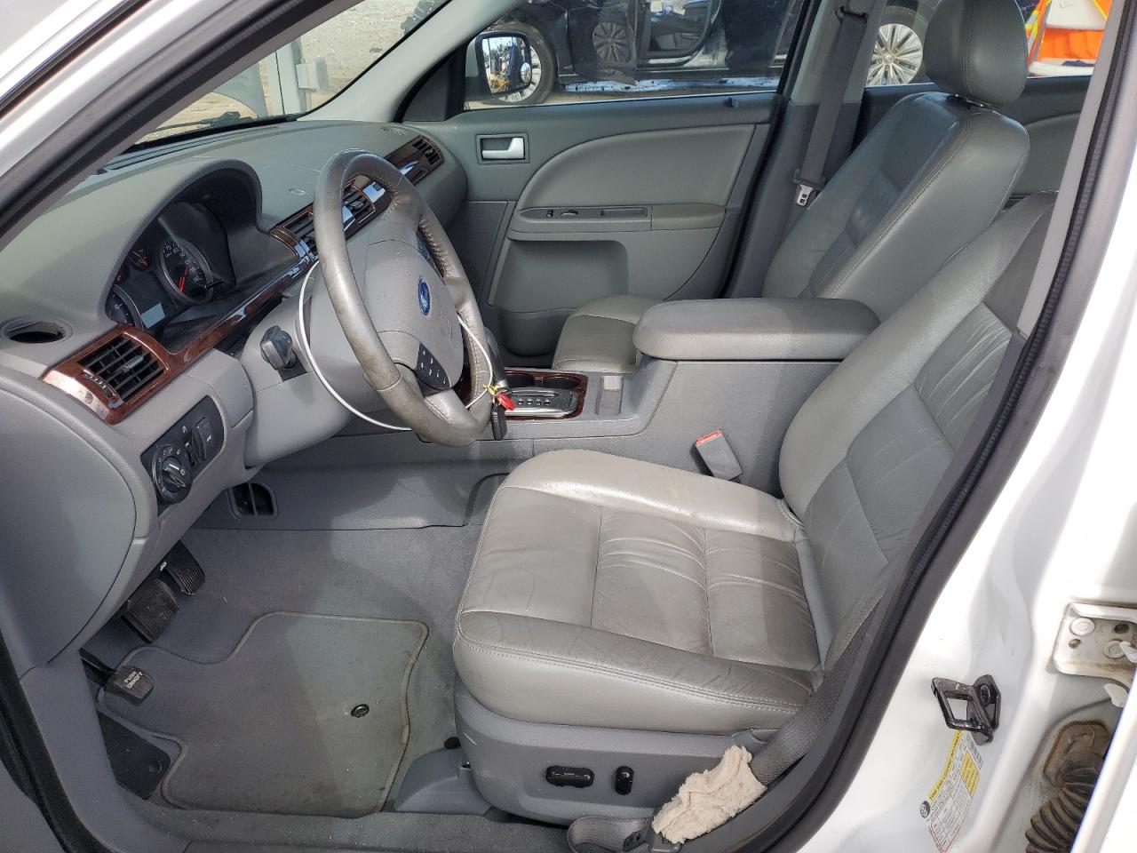 2006 Ford Five Hundred - Image 7