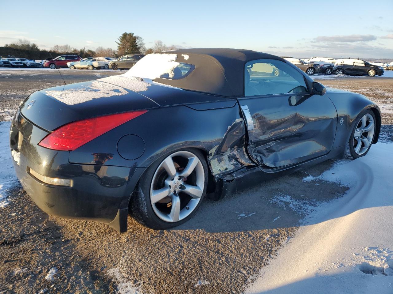 2006 Nissan 350Z - Image 3