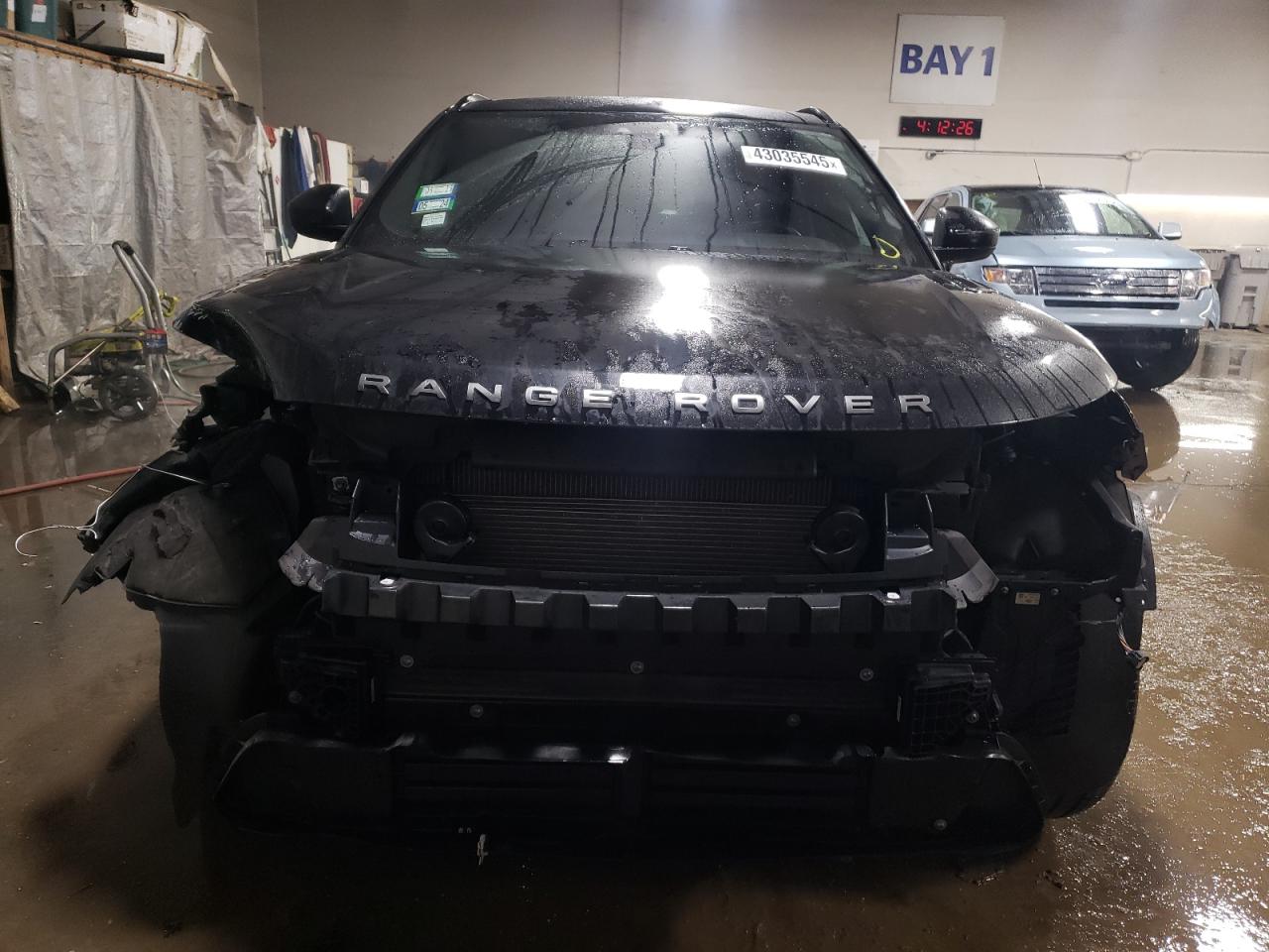 2018 Land Rover Range Rover - Image 5