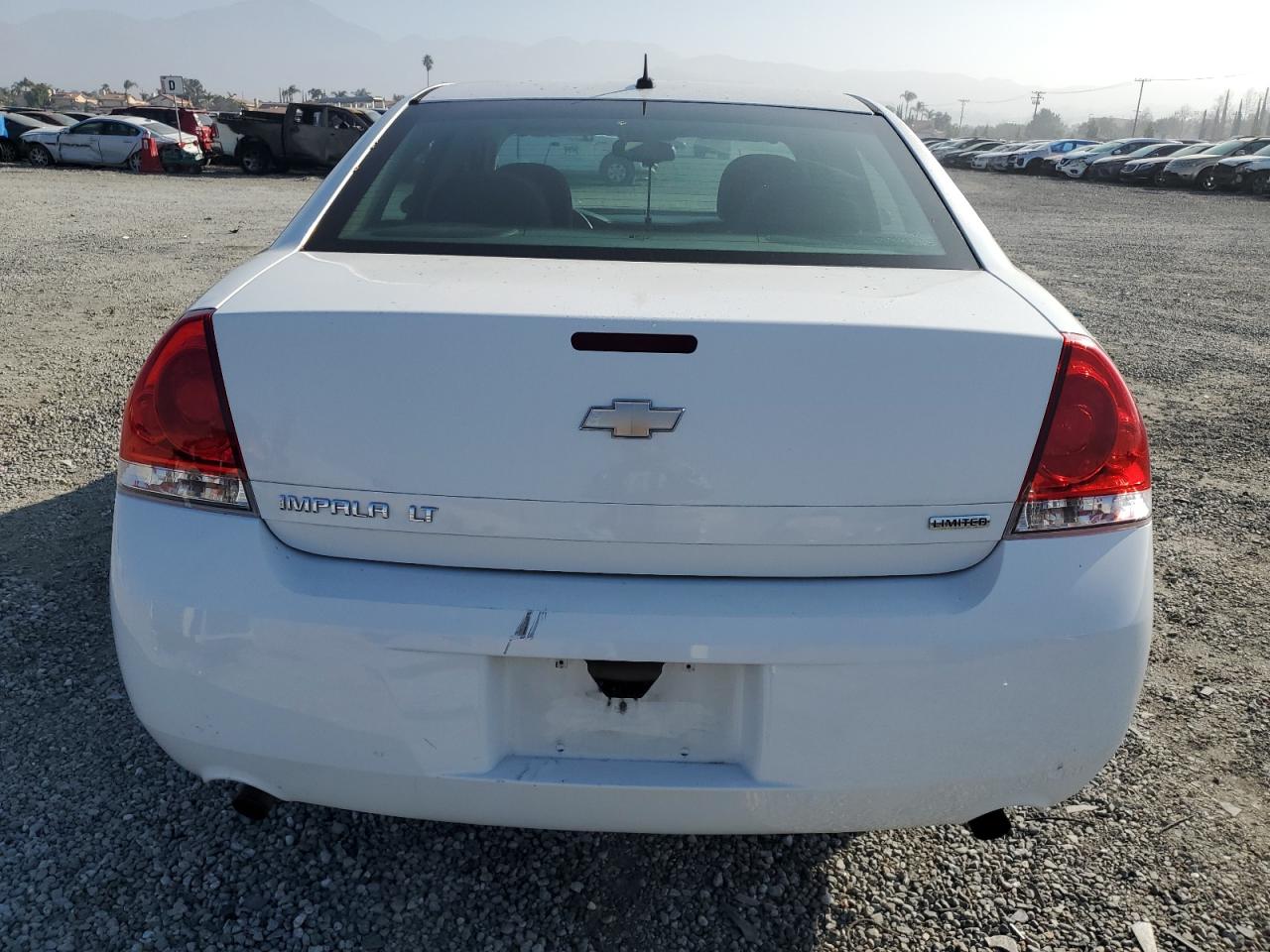 2016 Chevrolet Impala - Image 6
