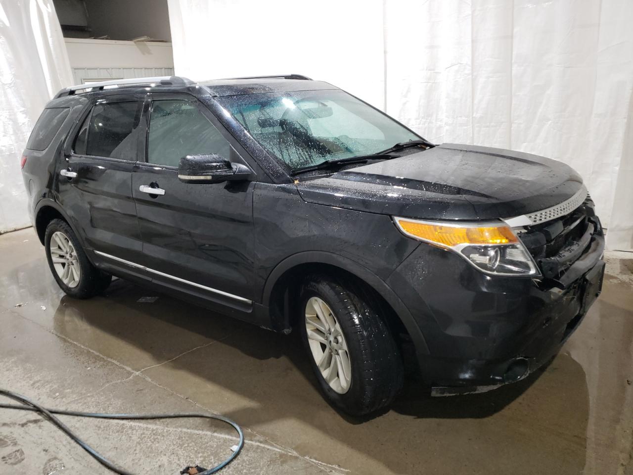 2013 Ford Explorer - Image 4