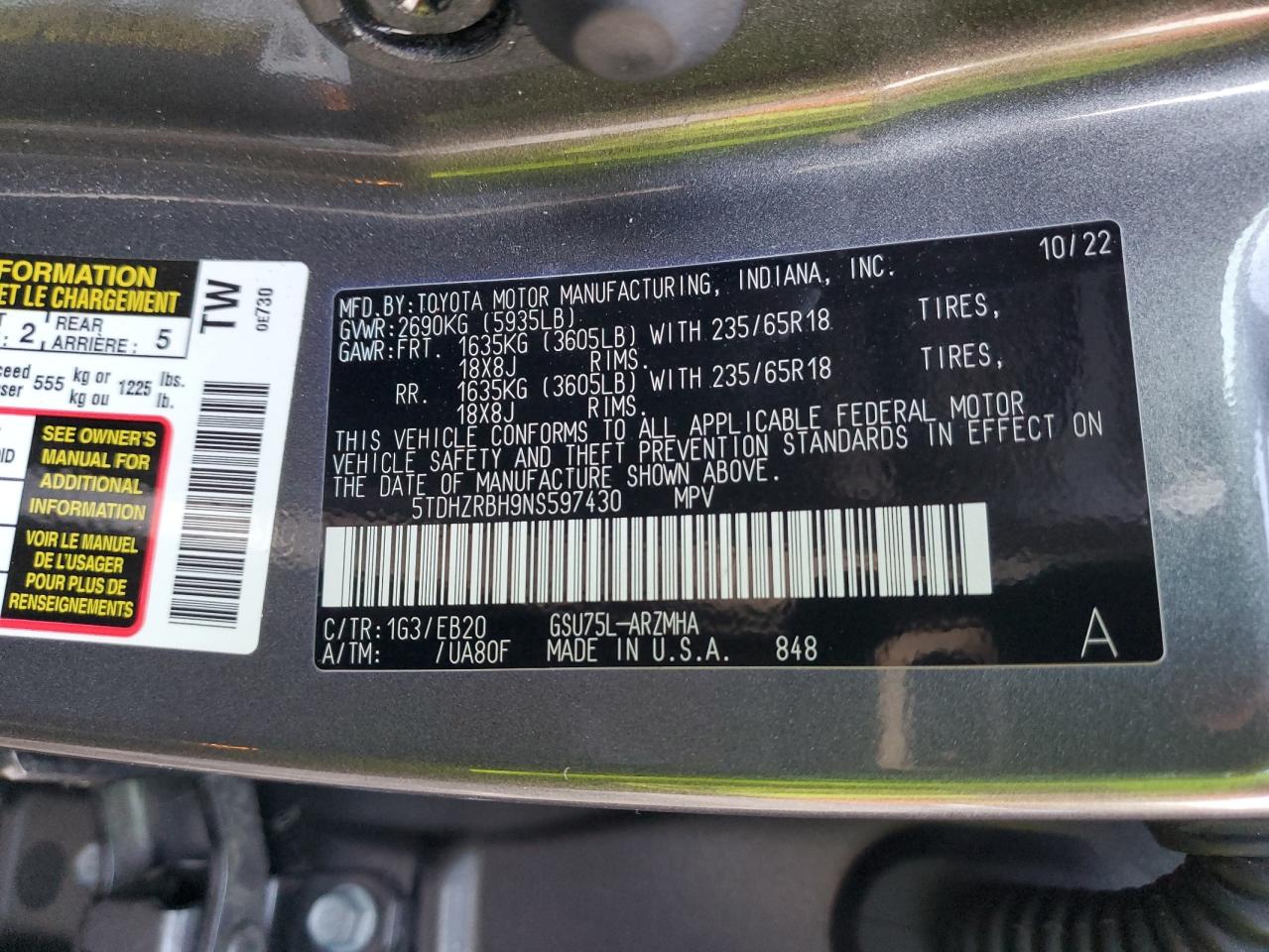 2022 Toyota Highlander - Image 15