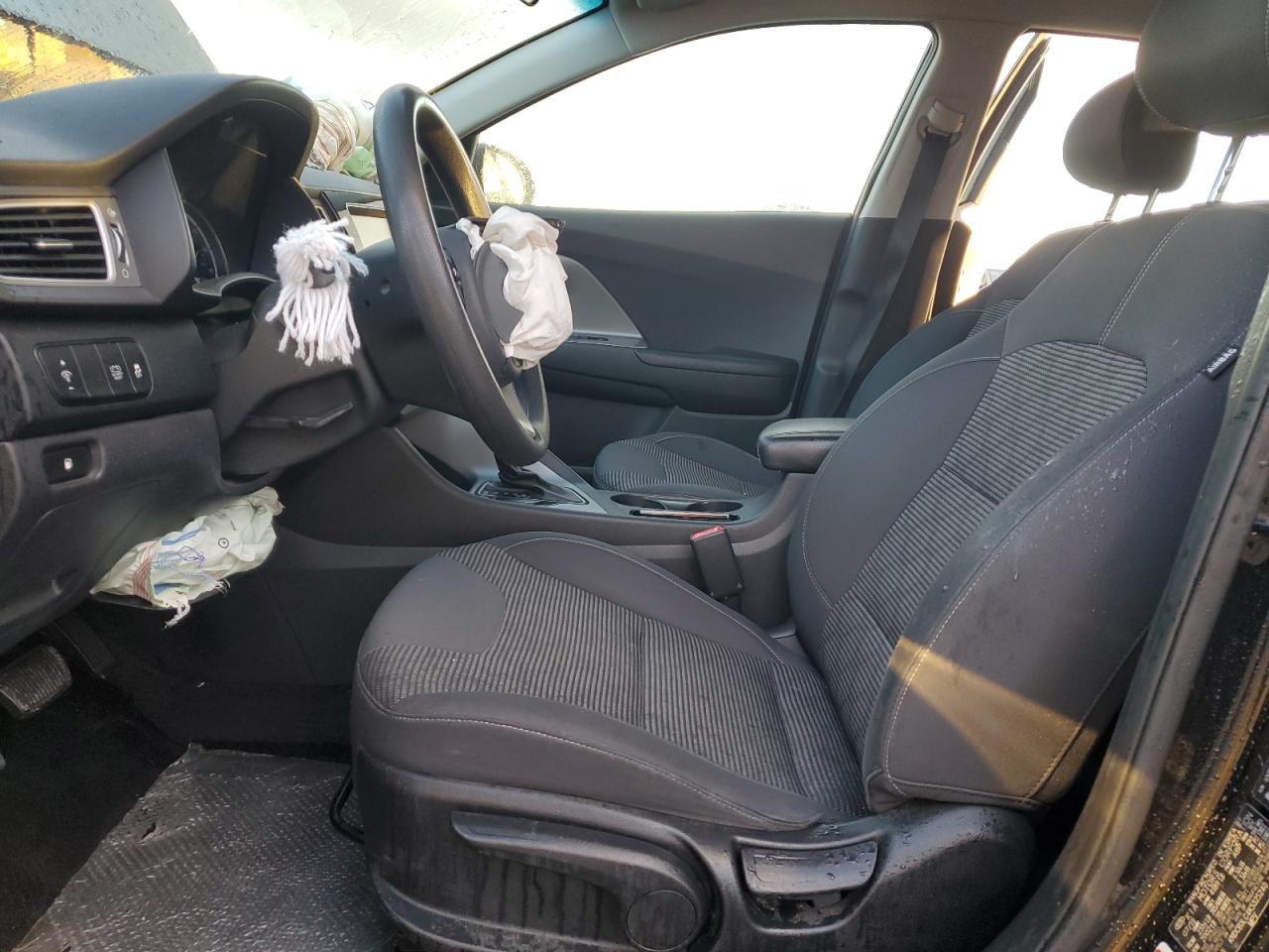 2019 Kia Niro - Image 7