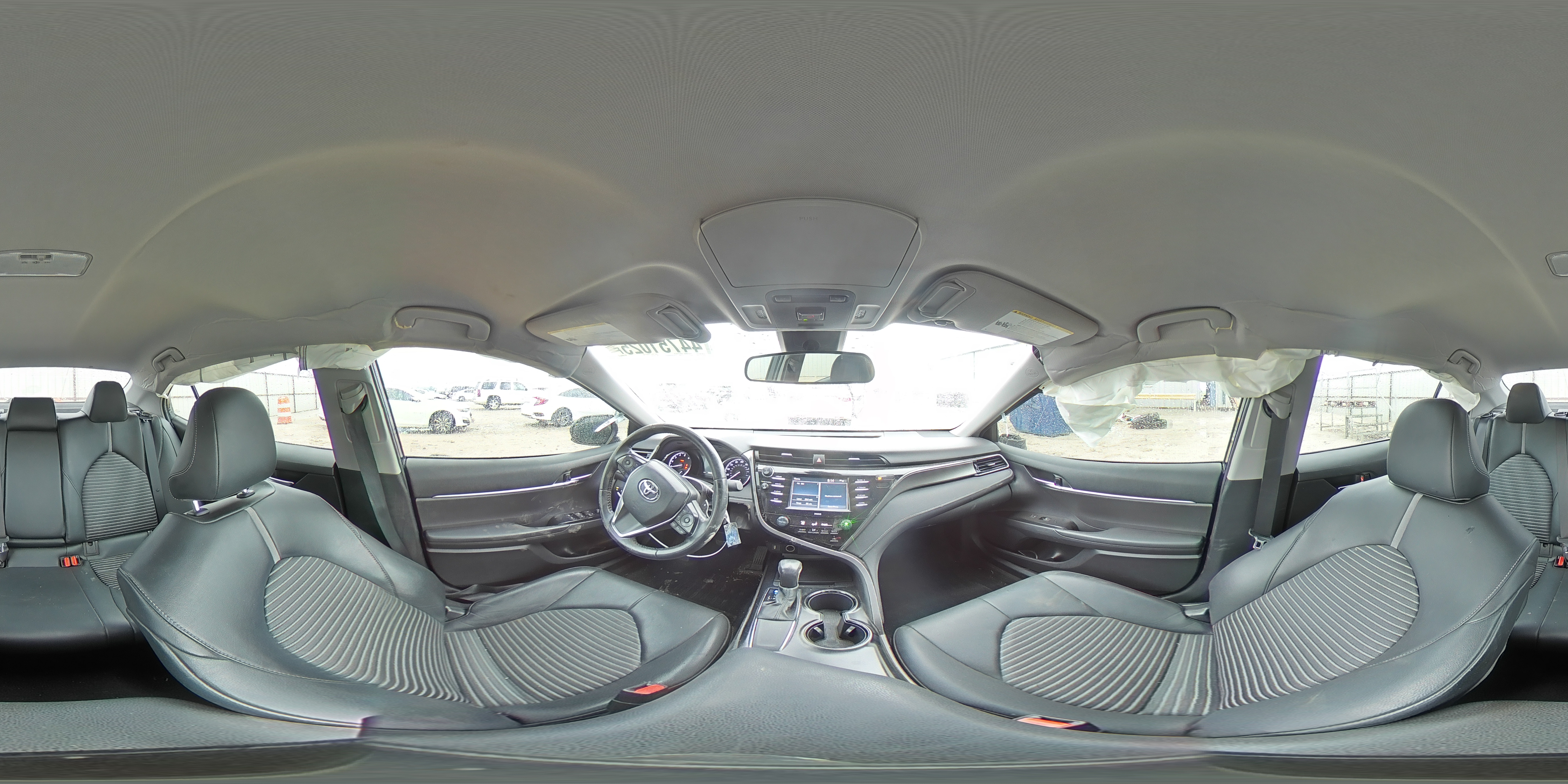 2020 Toyota Camry - Image 13