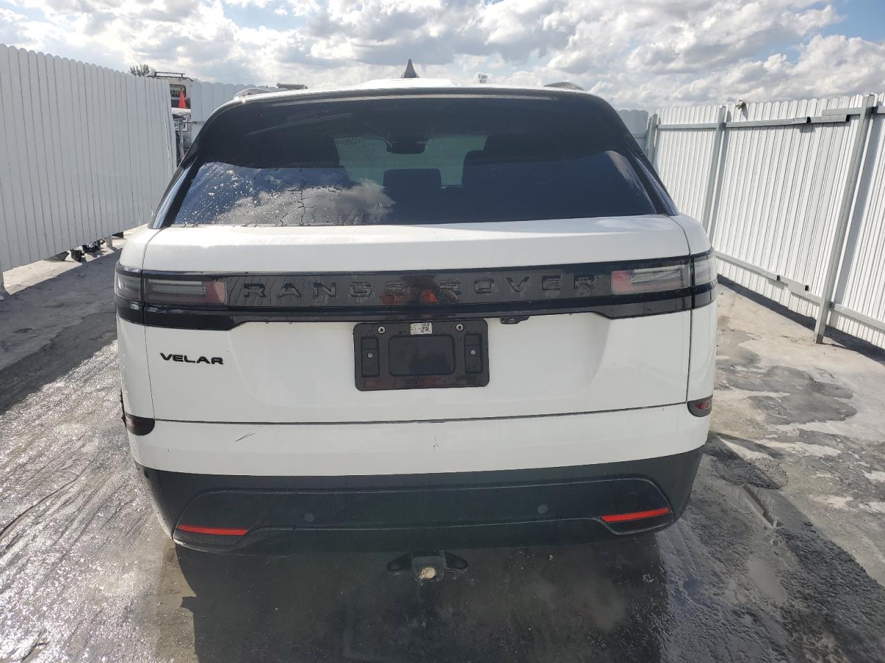 2024 Land Rover Range Rover - Image 6