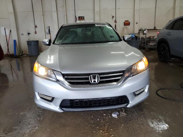  HONDA ACCORD 2015 Srebrny