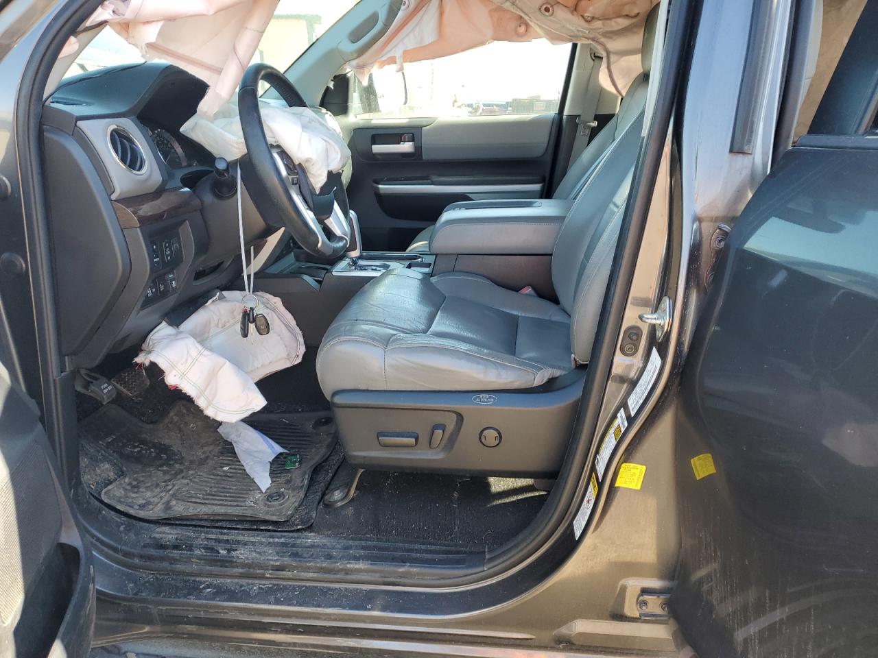 2016 Toyota Tundra - Image 7