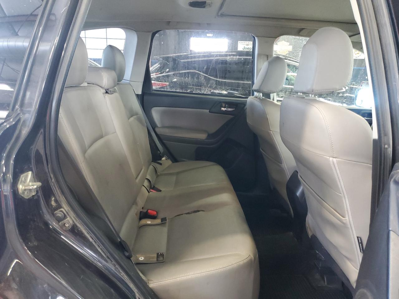 2014 Subaru Forester - Image 11