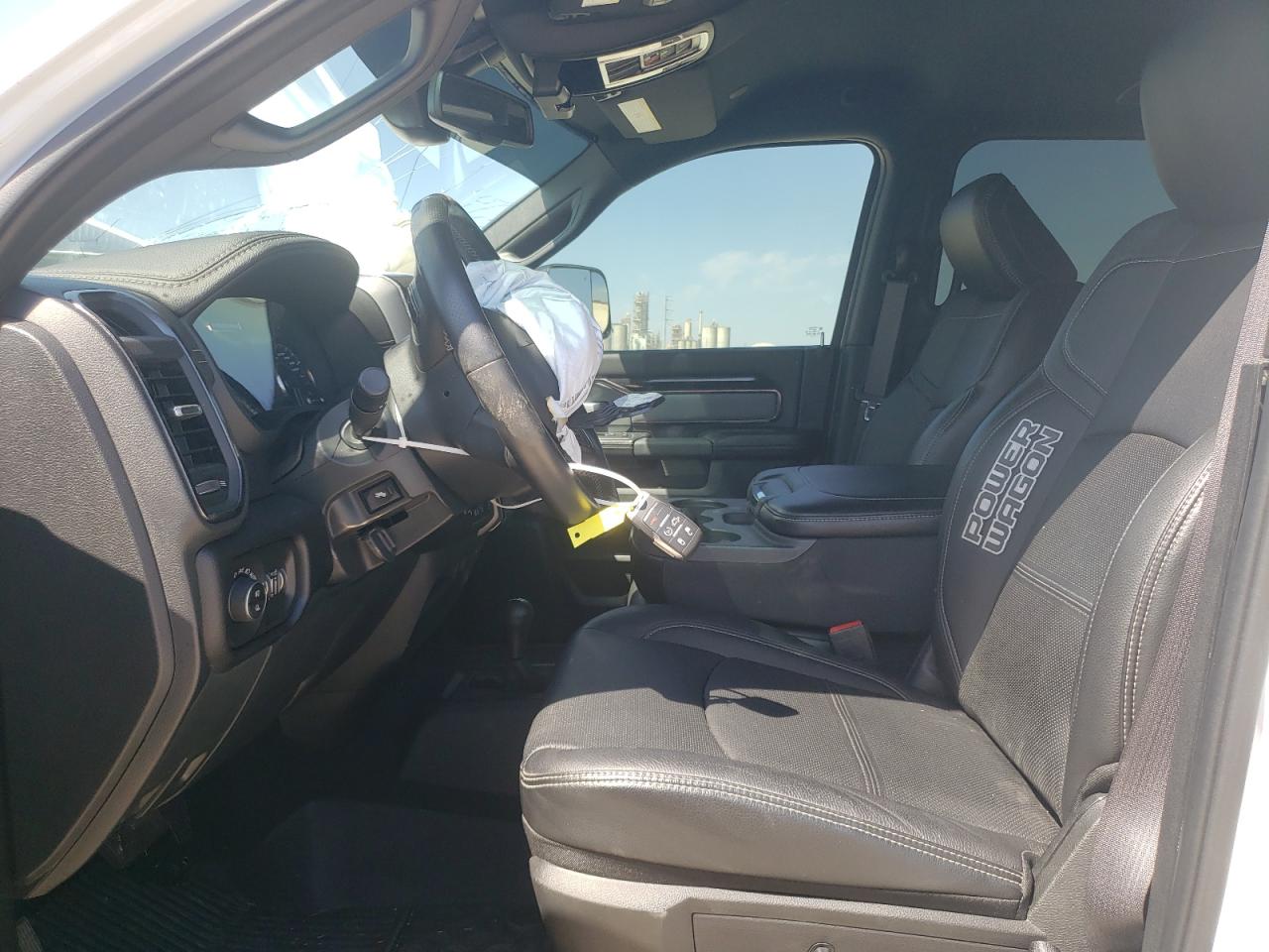 2022 RAM 2500 - Image 7