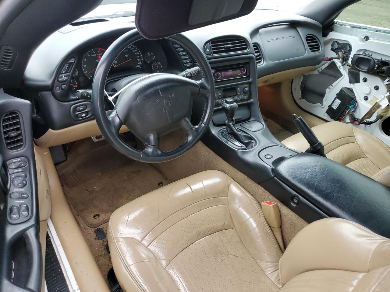 2004 Chevrolet Corvette - Image 8