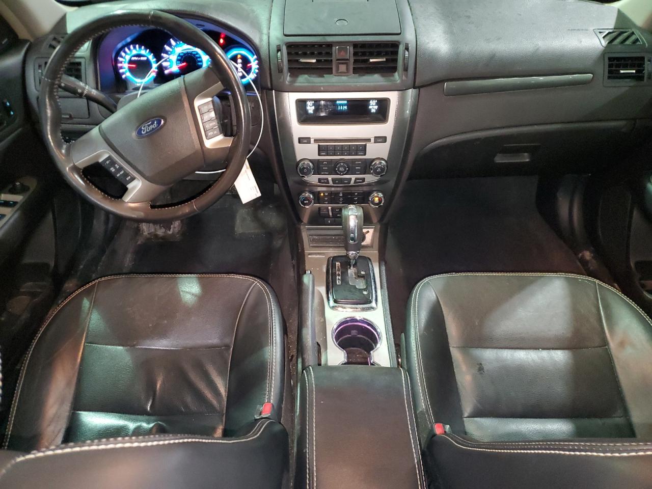 2010 Ford Fusion - Image 8