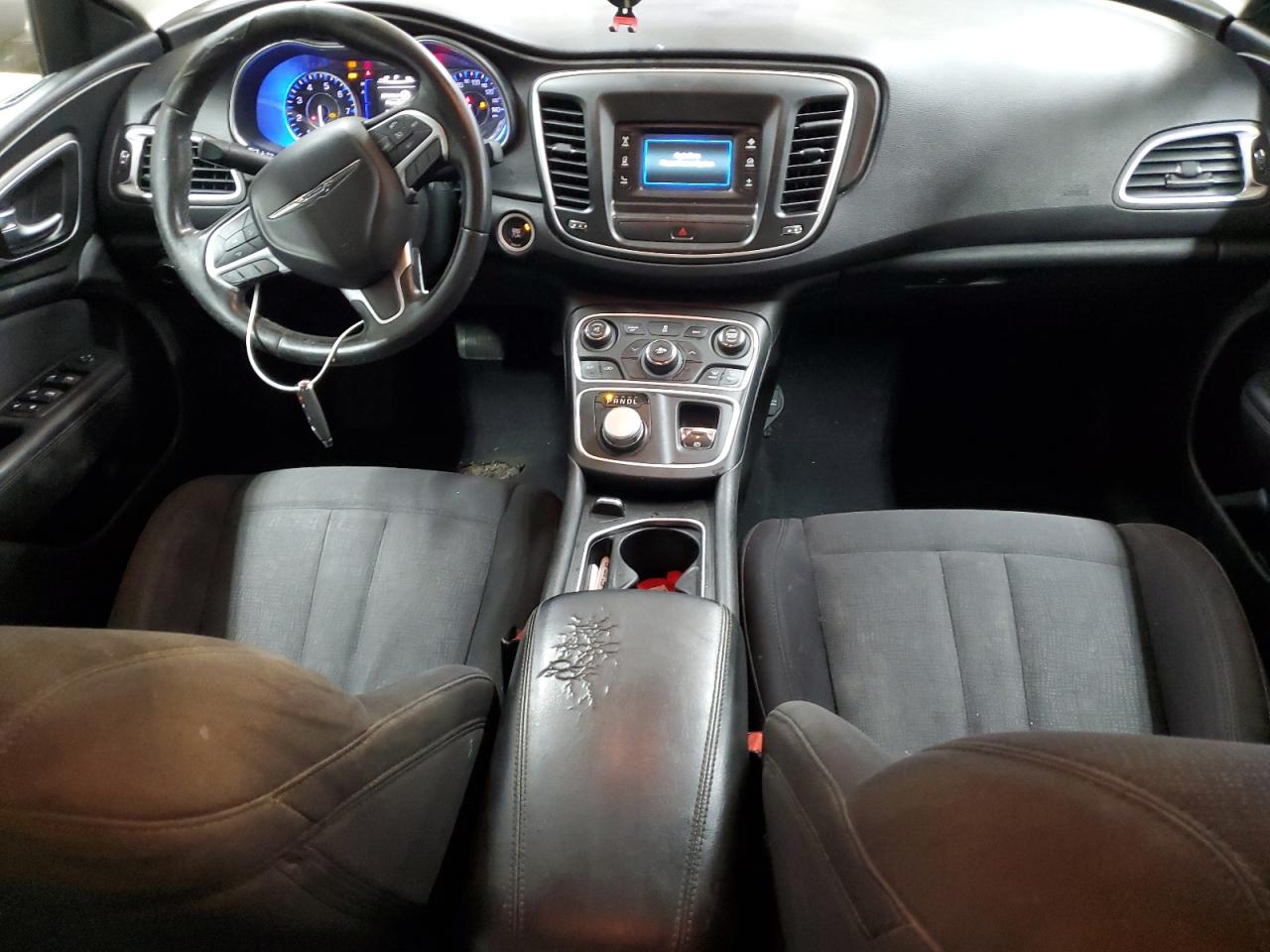 2015 Chrysler 200 - Image 8