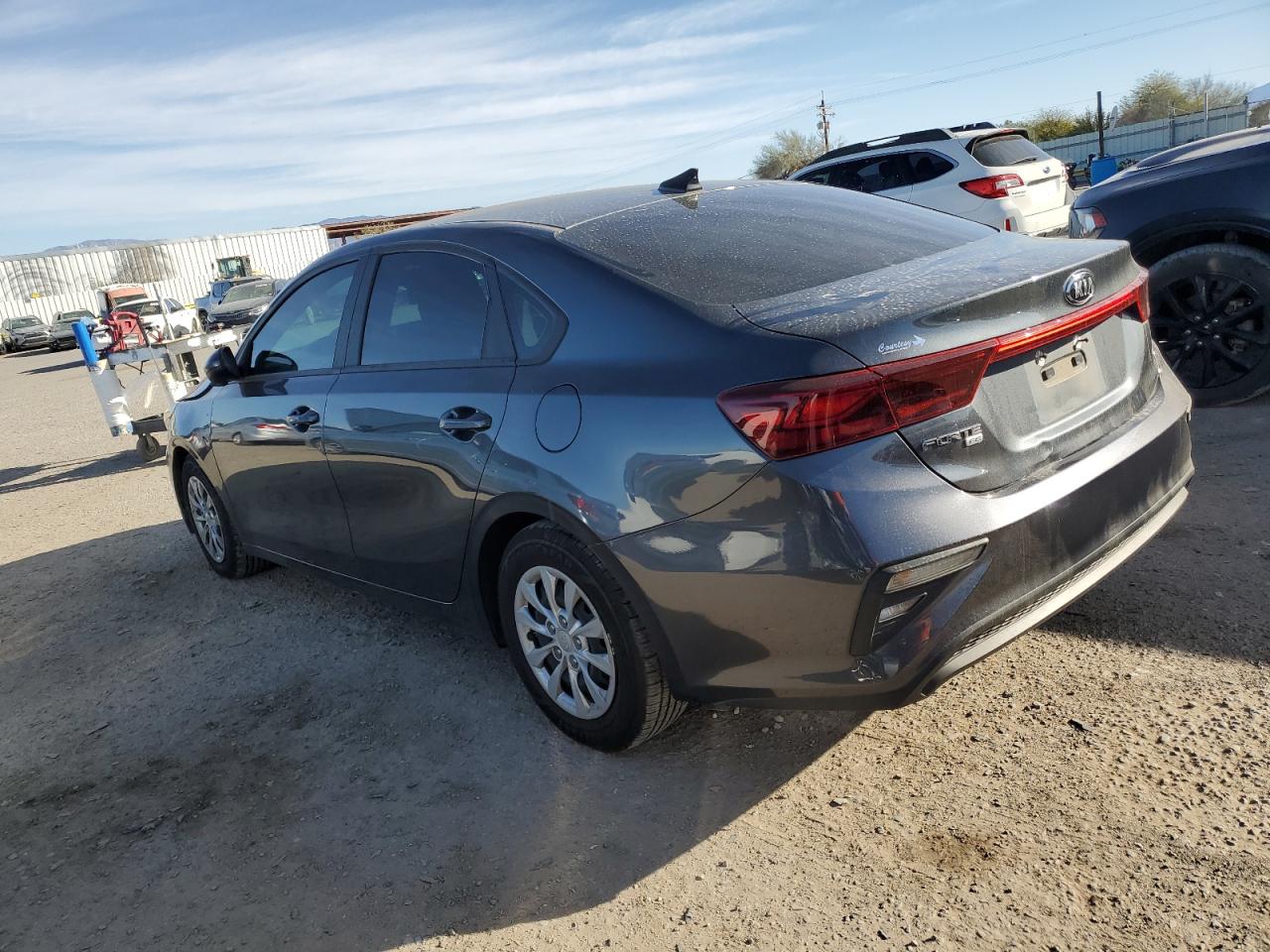 2021 Kia Forte - Image 2
