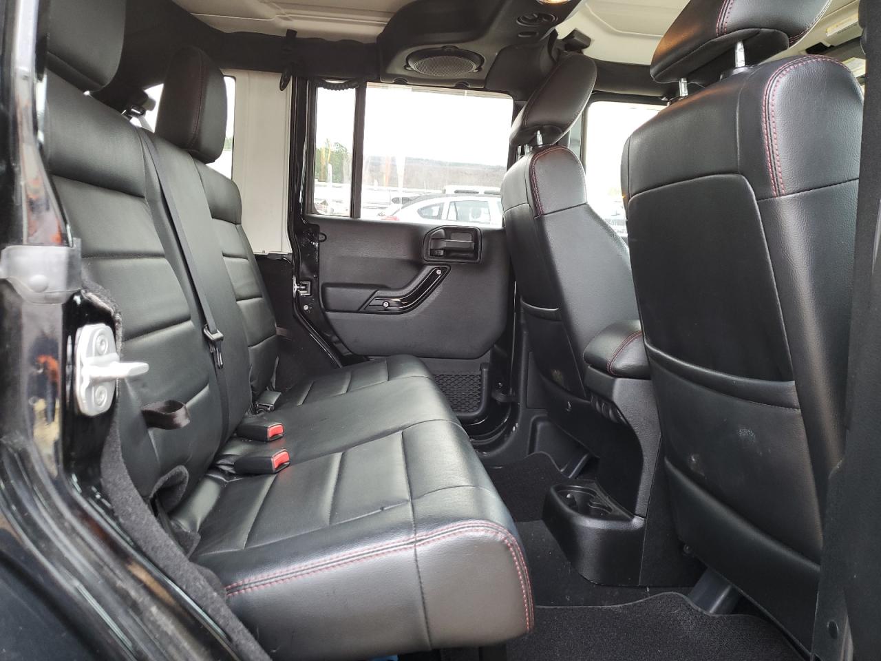 2012 Jeep Wrangler - Image 11