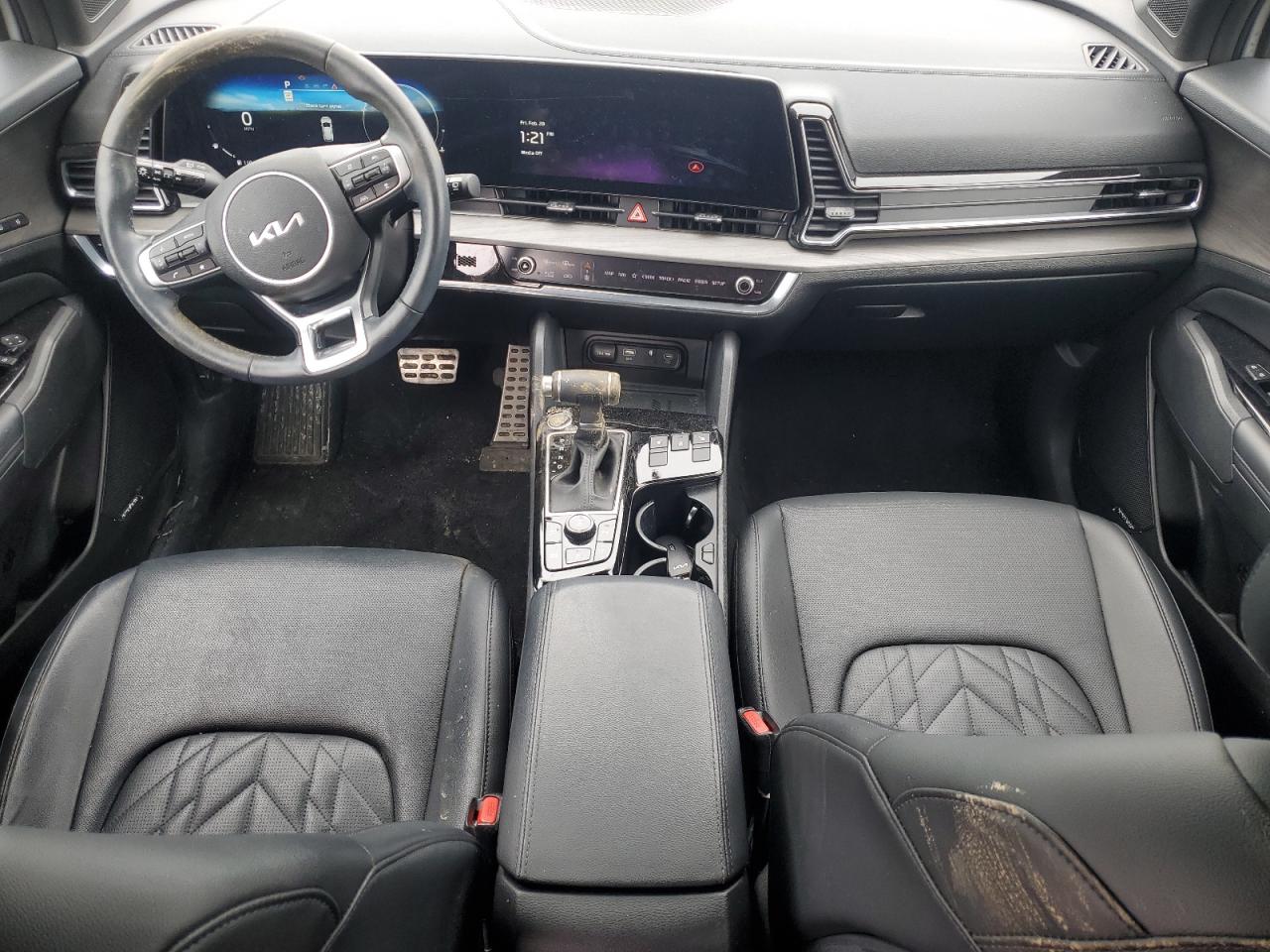 2023 Kia Sportage - Image 8