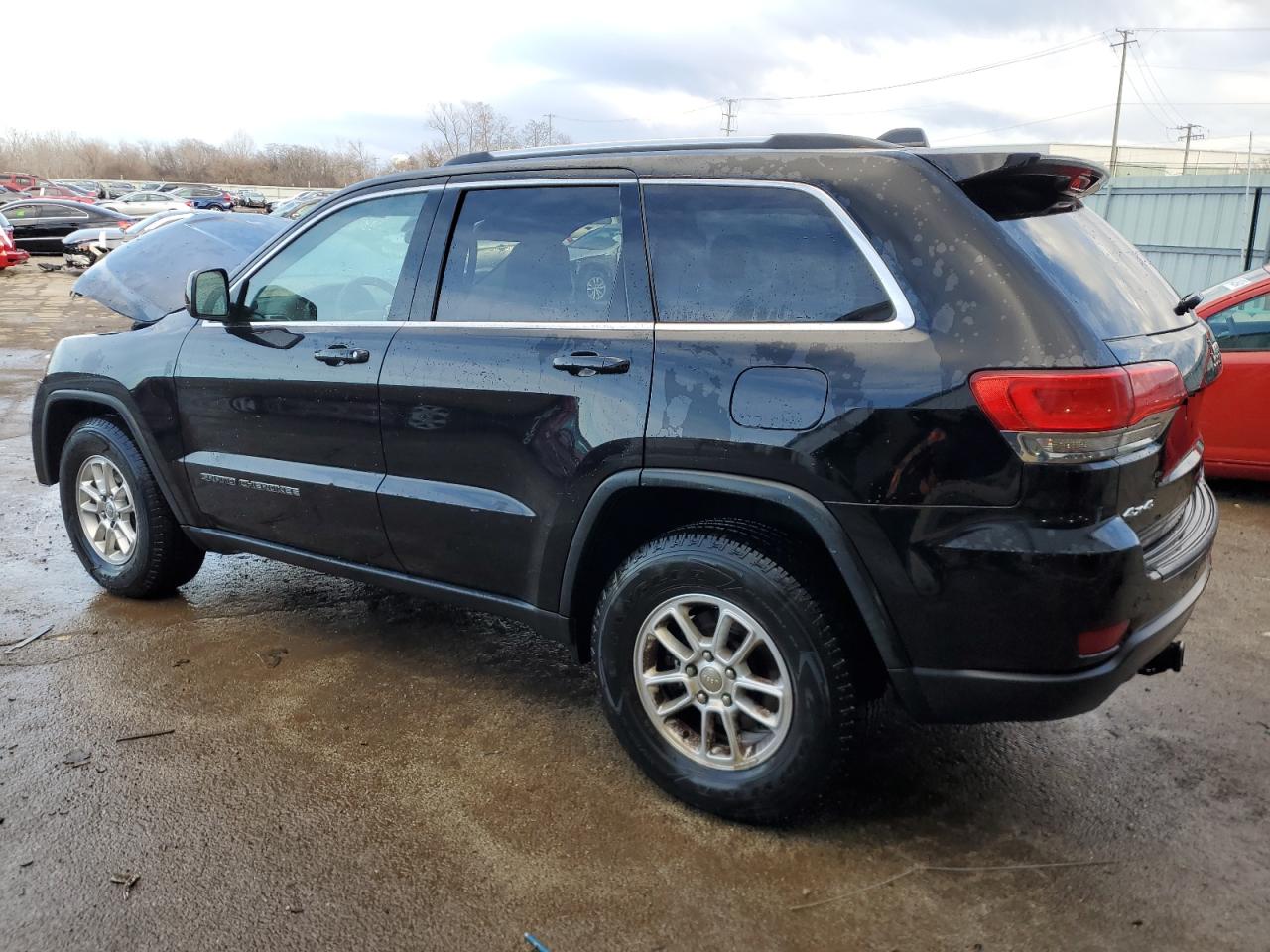 2018 Jeep Grand Cherokee - Image 2