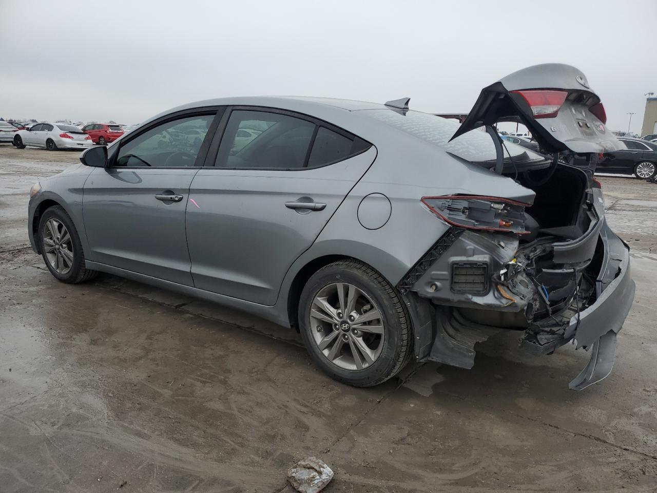 2018 Hyundai Elantra - Image 2