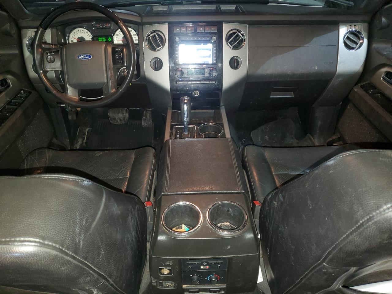 2012 Ford Expedition - Image 8