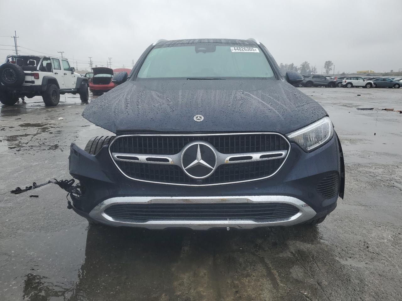 2024 Mercedes-Benz GLC - Image 5