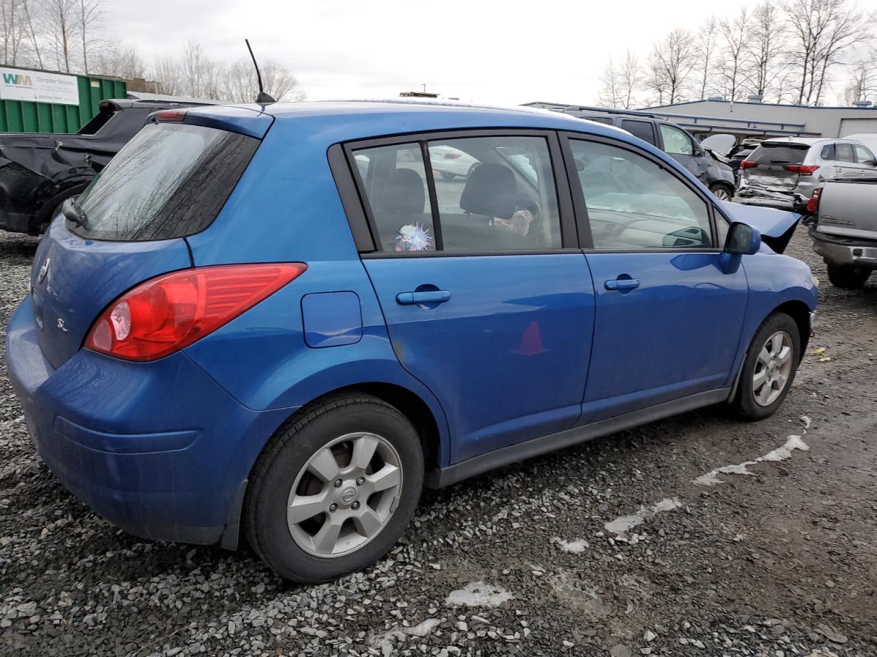 2007 Nissan Versa - Image 3