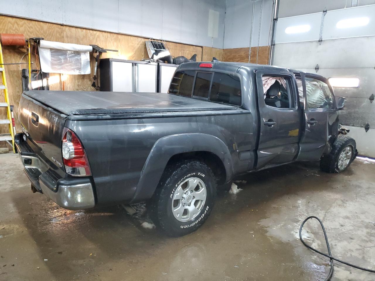 2012 Toyota Tacoma - Image 3