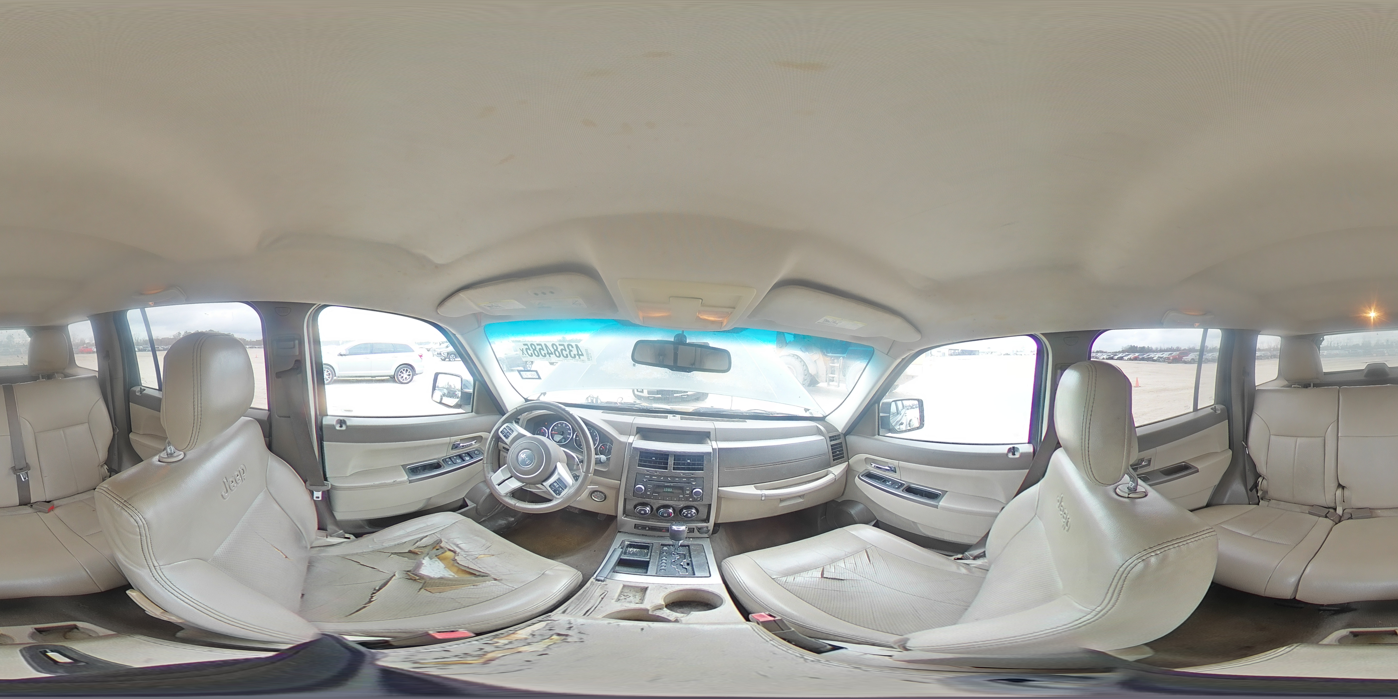 2011 Jeep Liberty (North America) - Image 14
