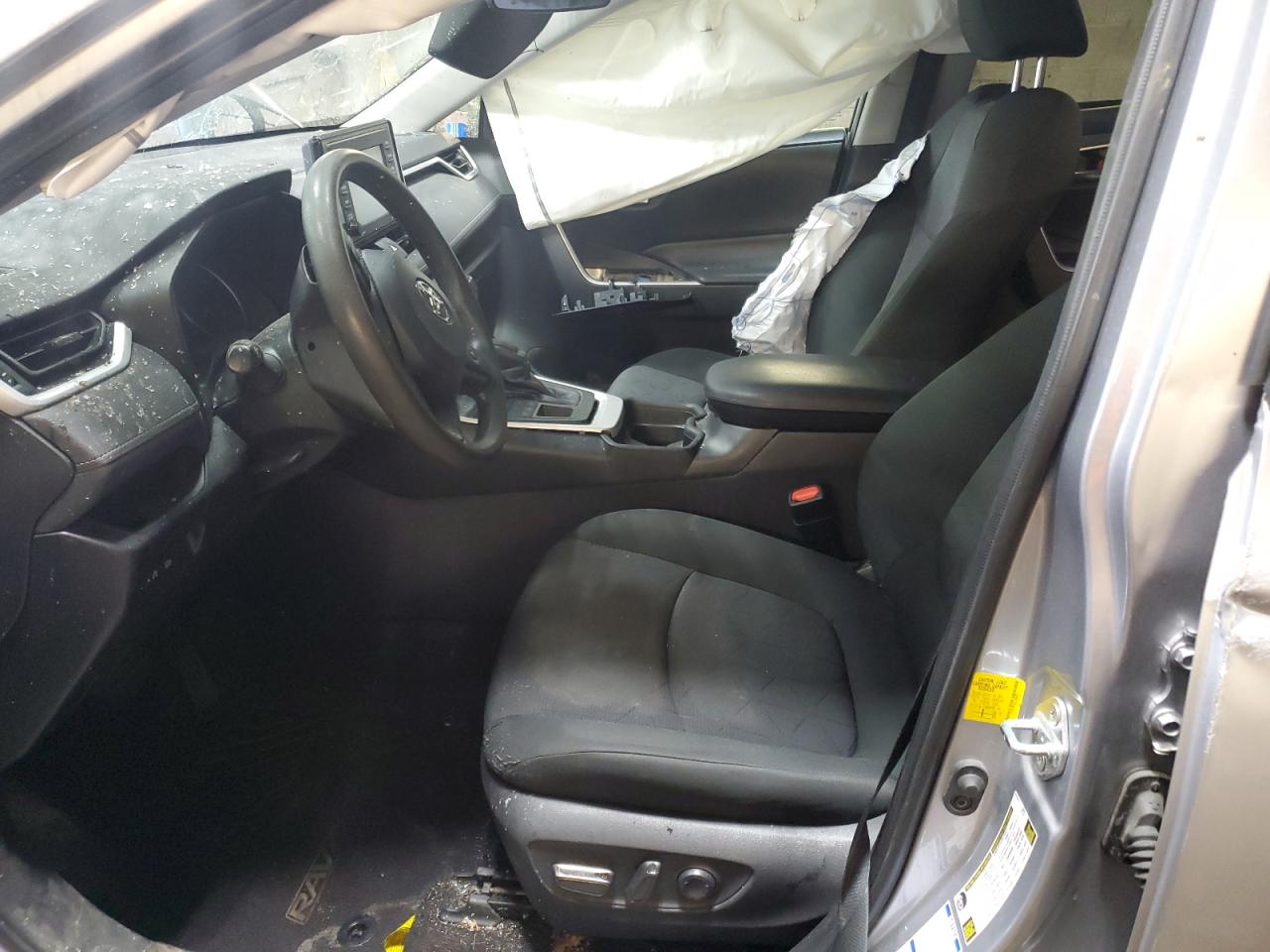 2020 Toyota RAV 4 - Image 7