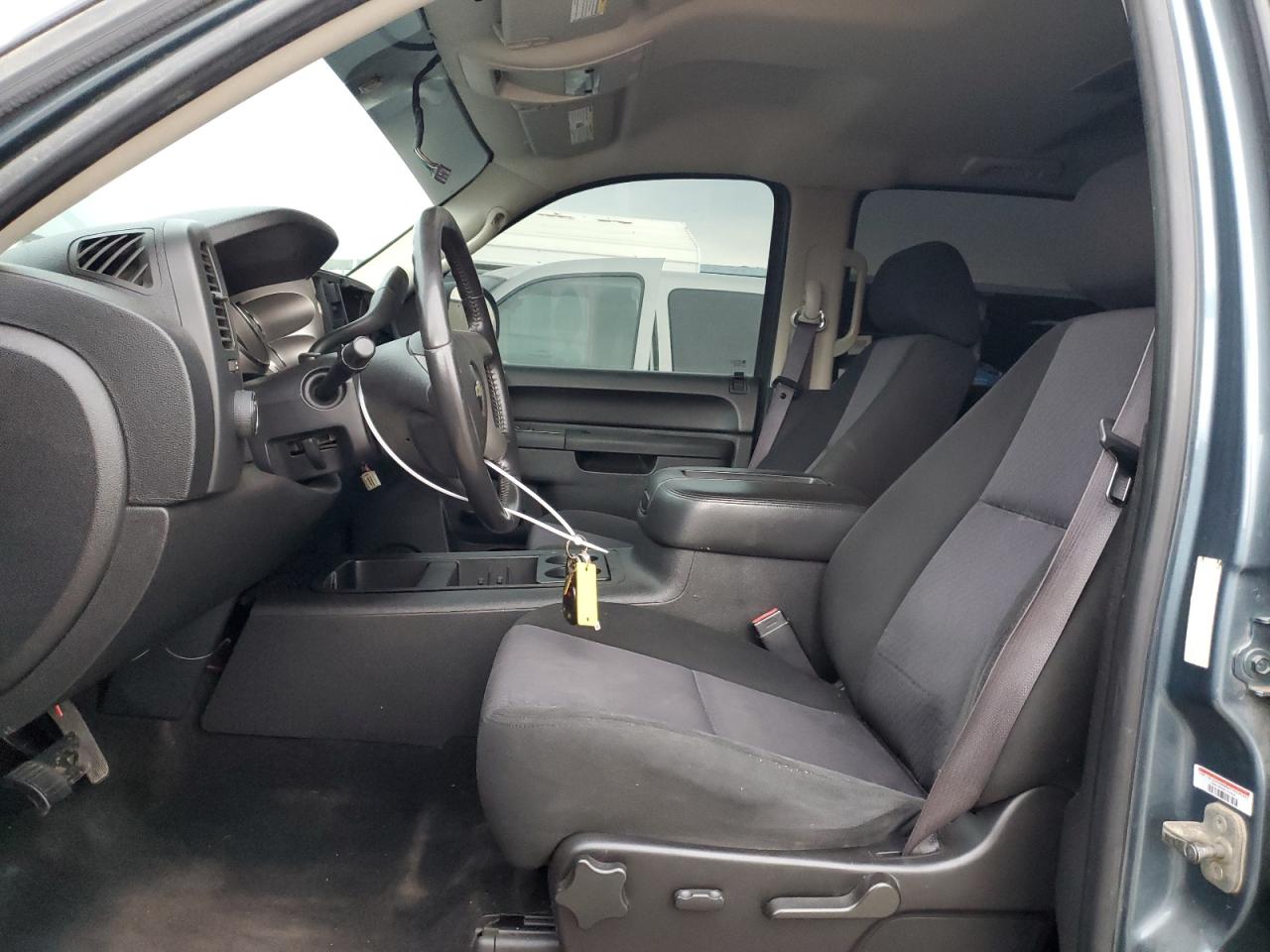 2012 Chevrolet Silverado - Image 7