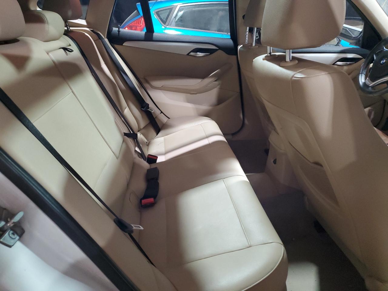 2015 BMW X1 - Image 11