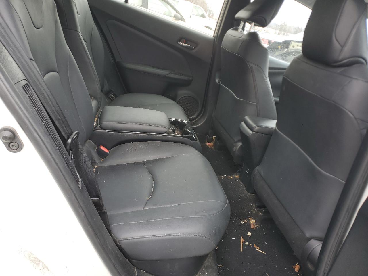 2017 Toyota Prius - Image 10
