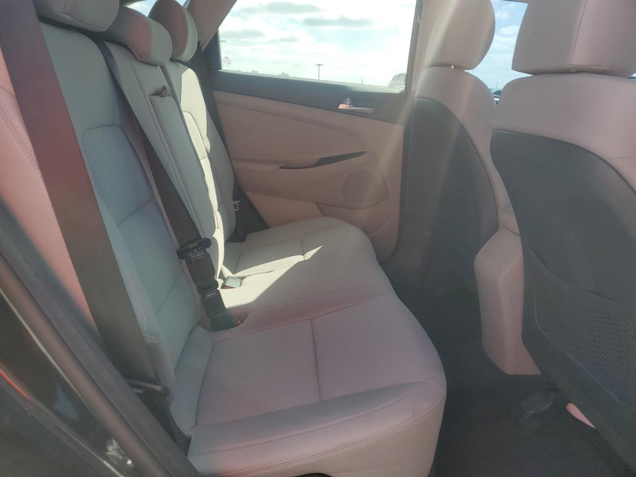 2019 Hyundai Tucson - Image 11